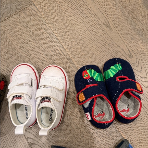 Baby/toddler set of 5 shoes - Picture 5 of 5